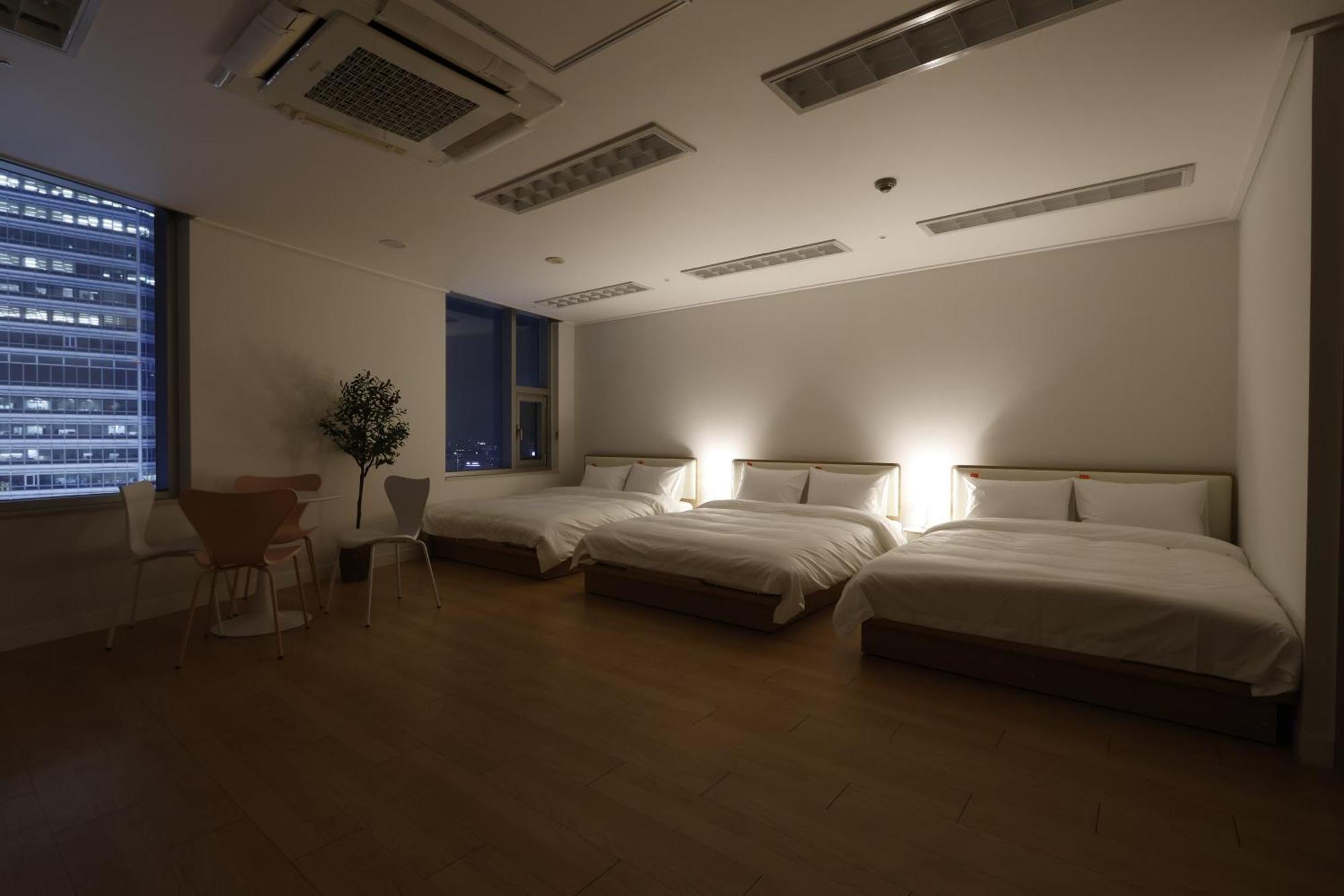 "Grand Opened" Maxtyle Guesthouse Dongdaemun Seoul Exterior photo