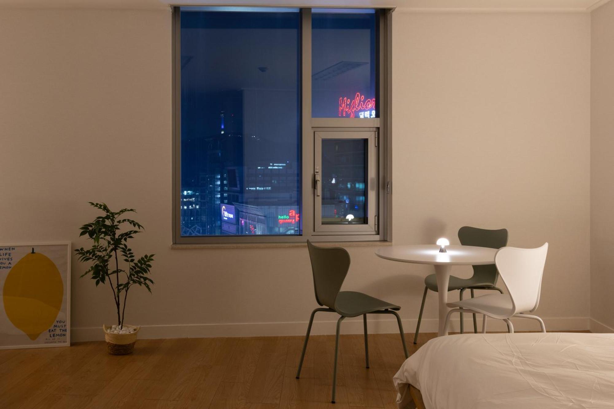 "Grand Opened" Maxtyle Guesthouse Dongdaemun Seoul Exterior photo