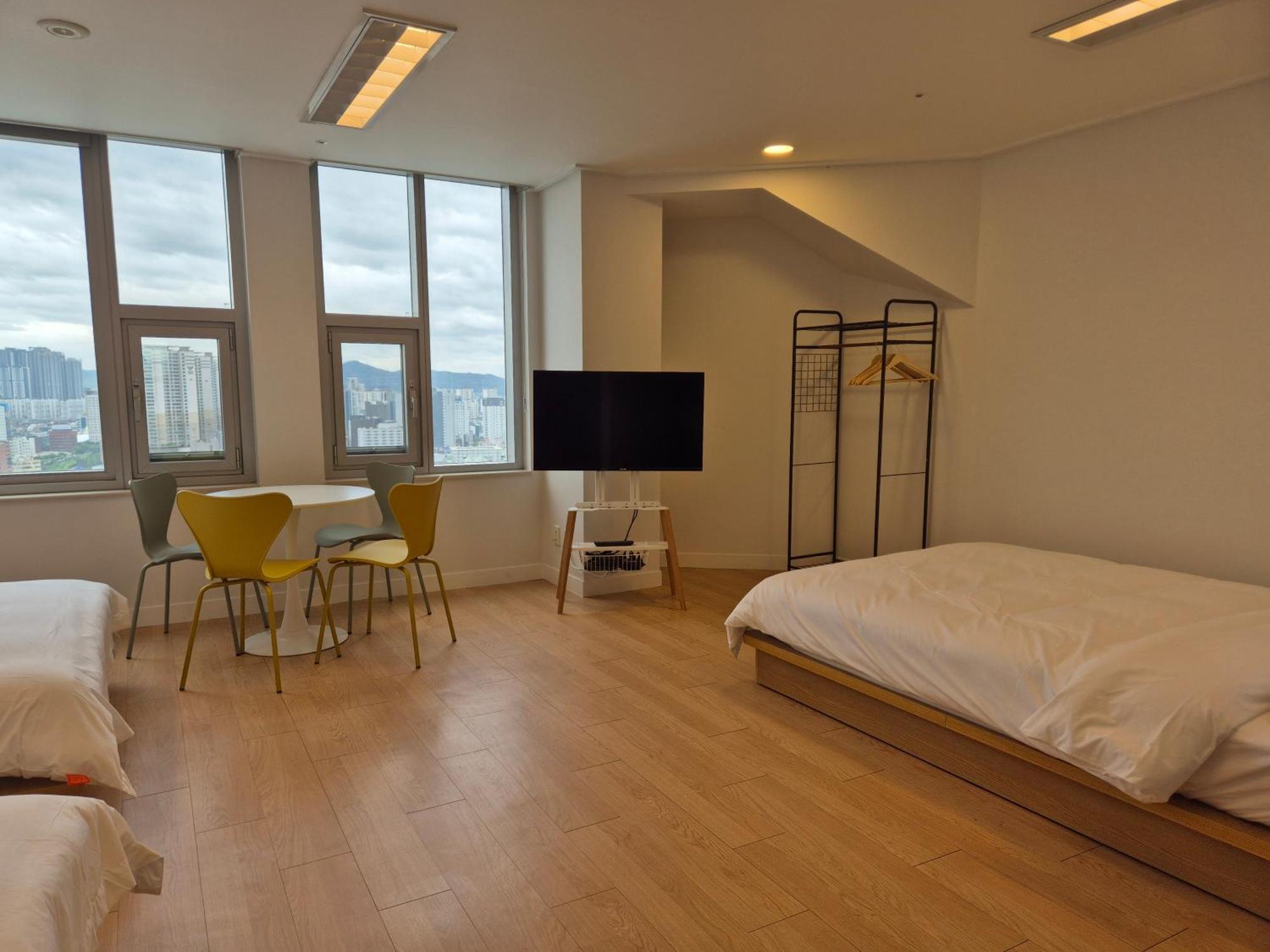 "Grand Opened" Maxtyle Guesthouse Dongdaemun Seoul Exterior photo