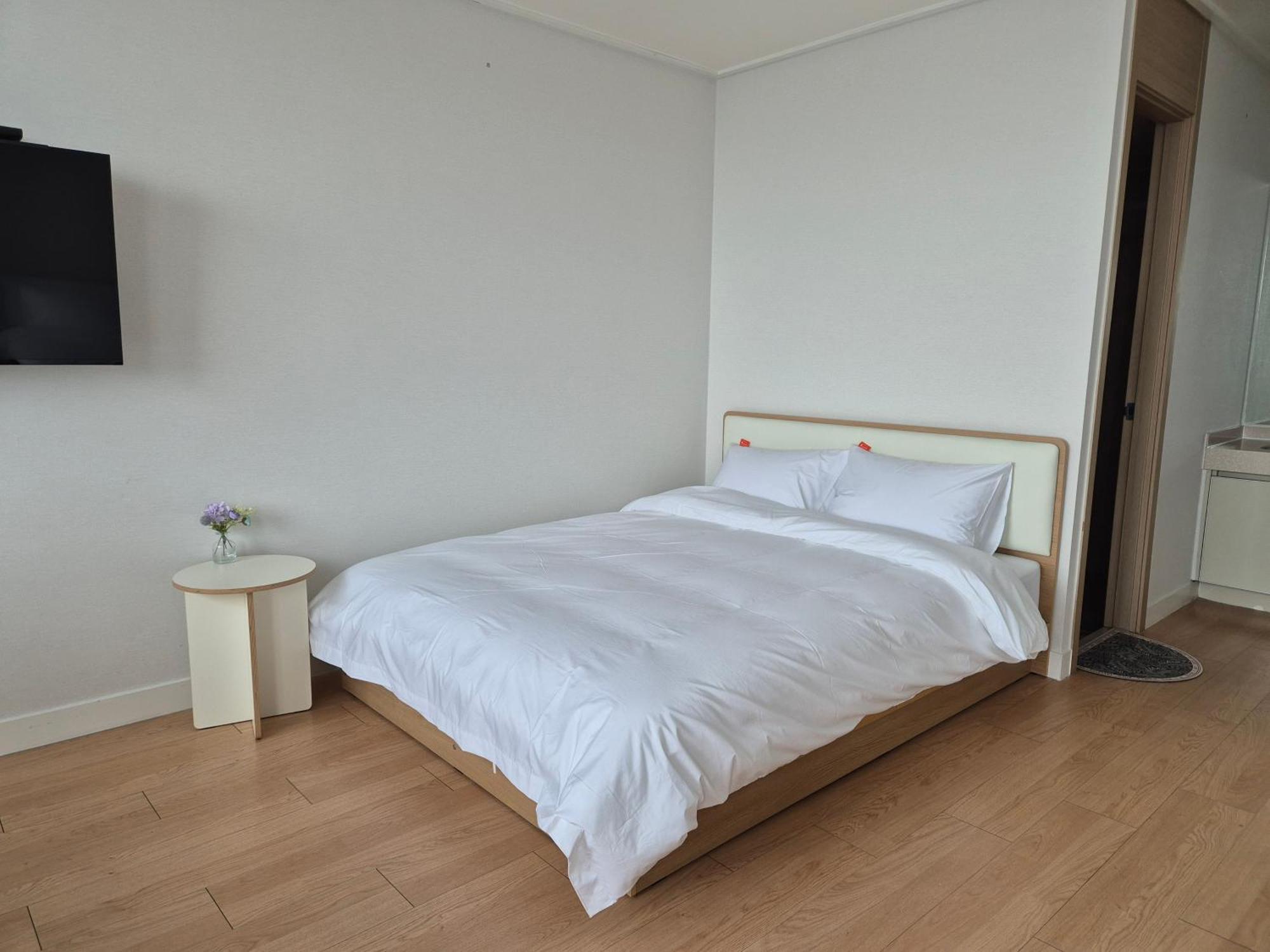 "Grand Opened" Maxtyle Guesthouse Dongdaemun Seoul Exterior photo