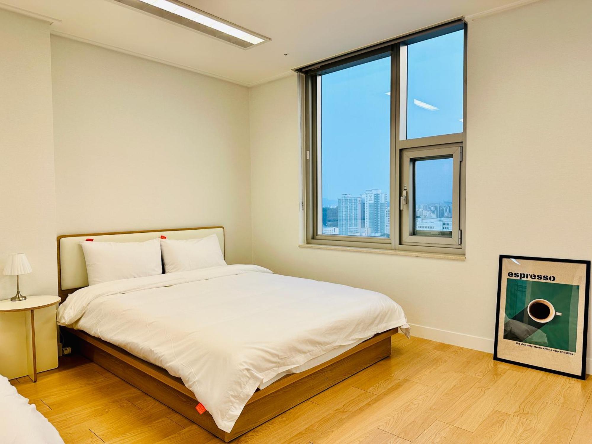 "Grand Opened" Maxtyle Guesthouse Dongdaemun Seoul Exterior photo